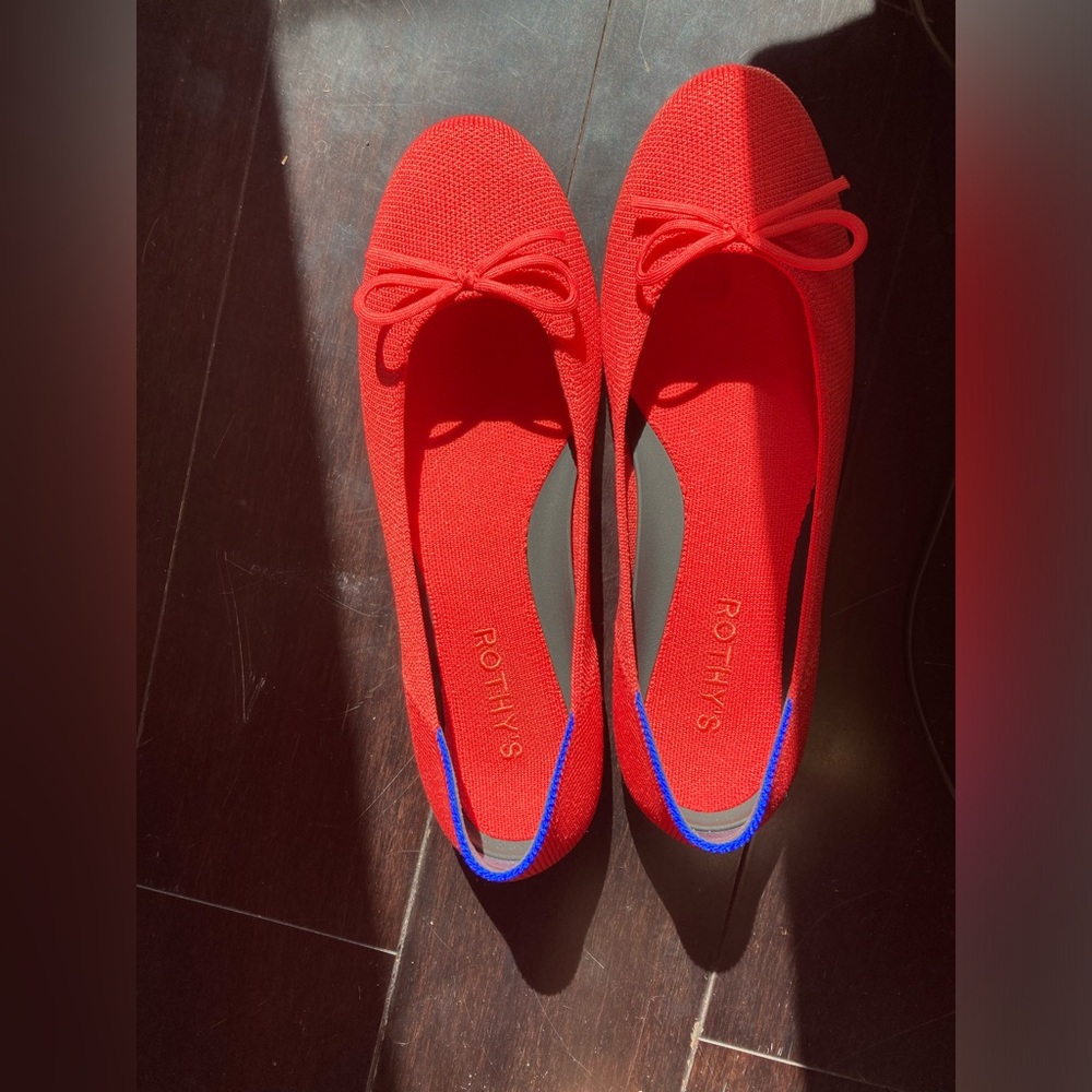 Rothy’s ballet flat 7.5 glamour red